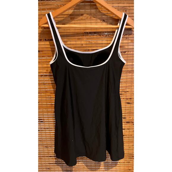 EcoSwim Size 12 Black White Swim Dress Built In Briefs One Piece Swimsuit - Picture 3 of 8